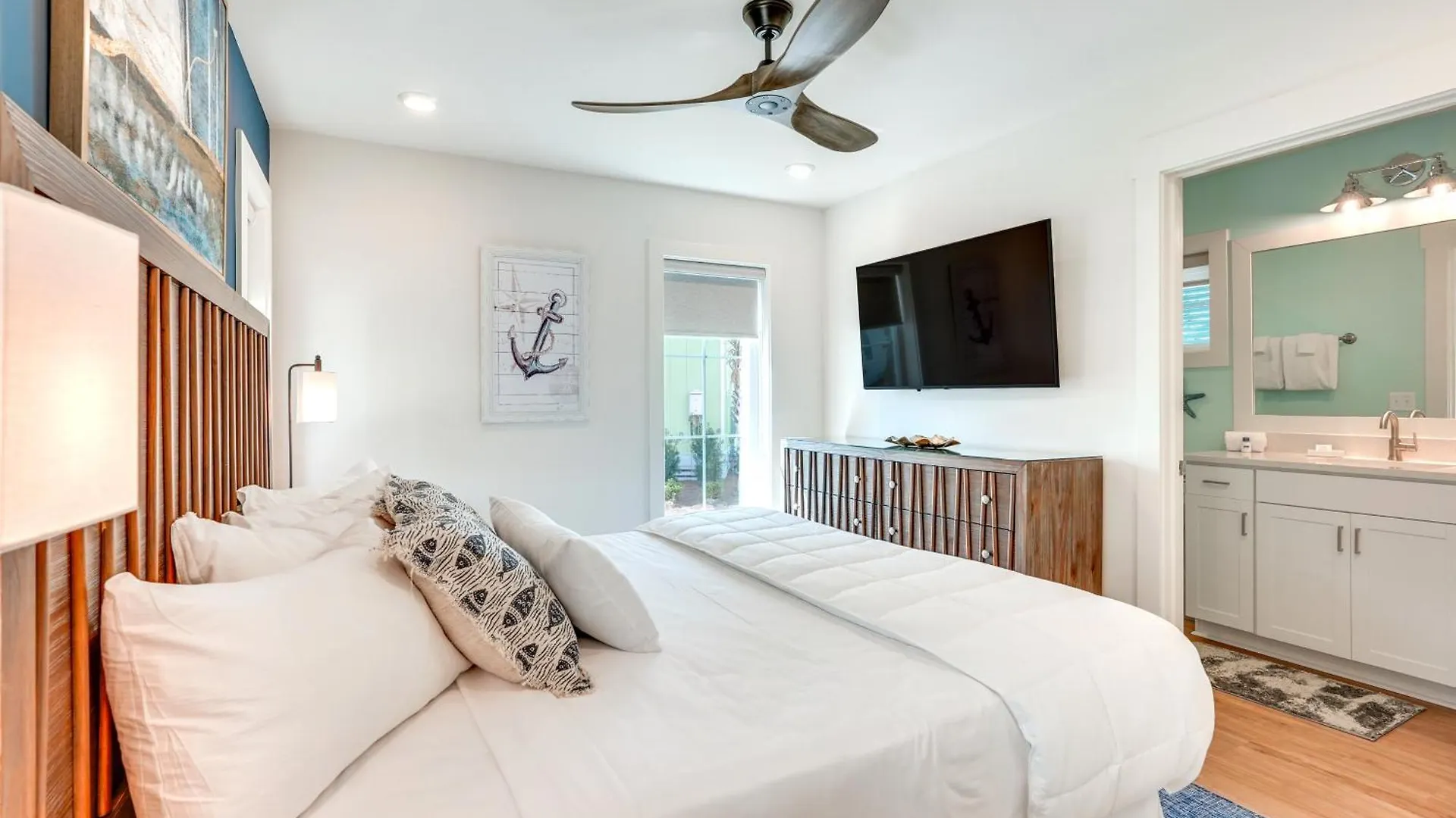 بيت للعطل Pcb Margaritas And Parrots In Paradise Bungalow بنما سيتي بيتش الولايات المتحدة الأمريكية